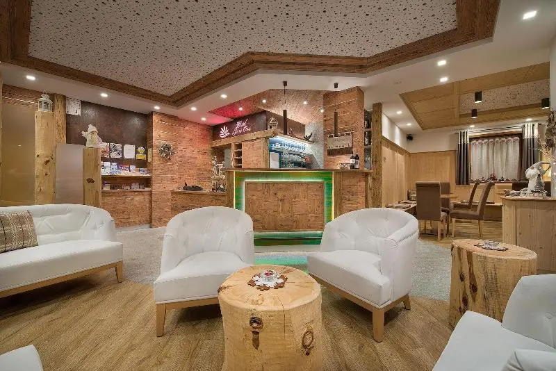 Hotelli Garni Oasi