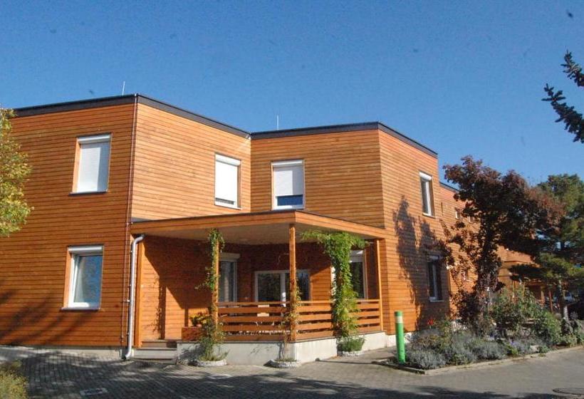 فندق Greencity Boardinghouse