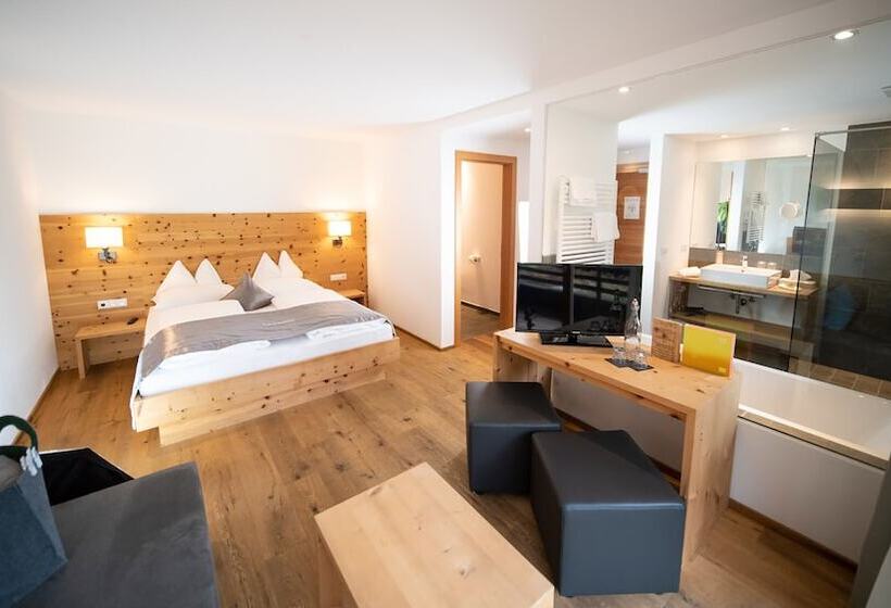 Отель La Casies Mountain