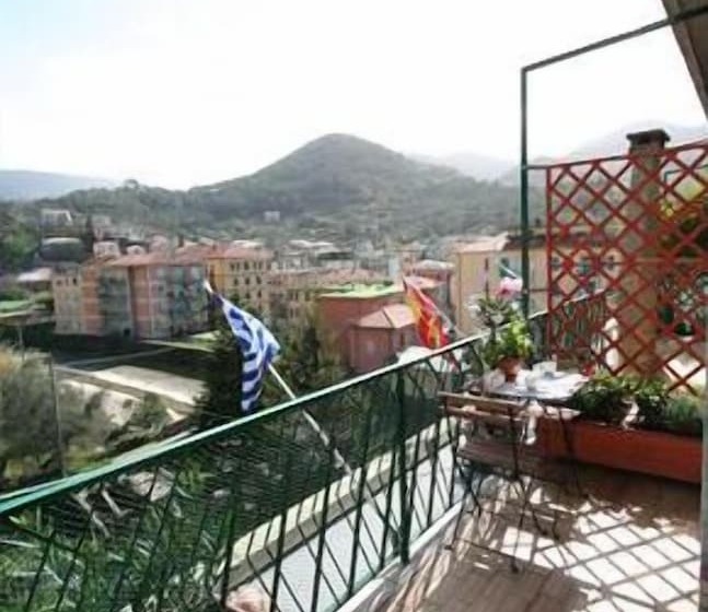 בית מלון כפרי La Perla Blu