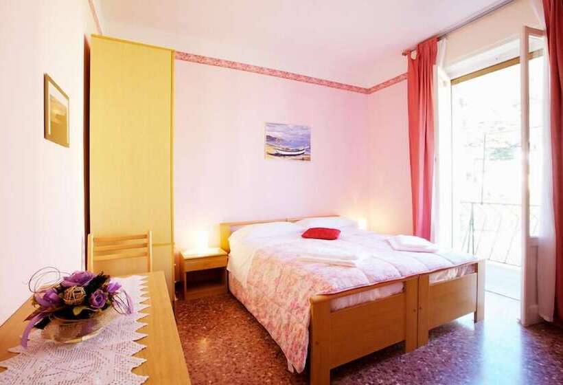 בית מלון כפרי La Perla Blu