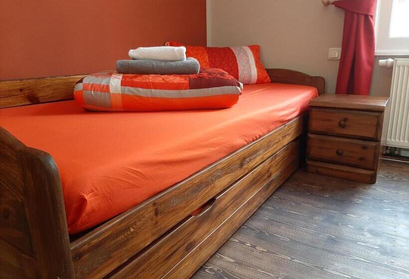 فندق Pension Havana Club