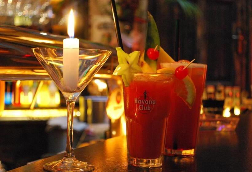 فندق Pension Havana Club