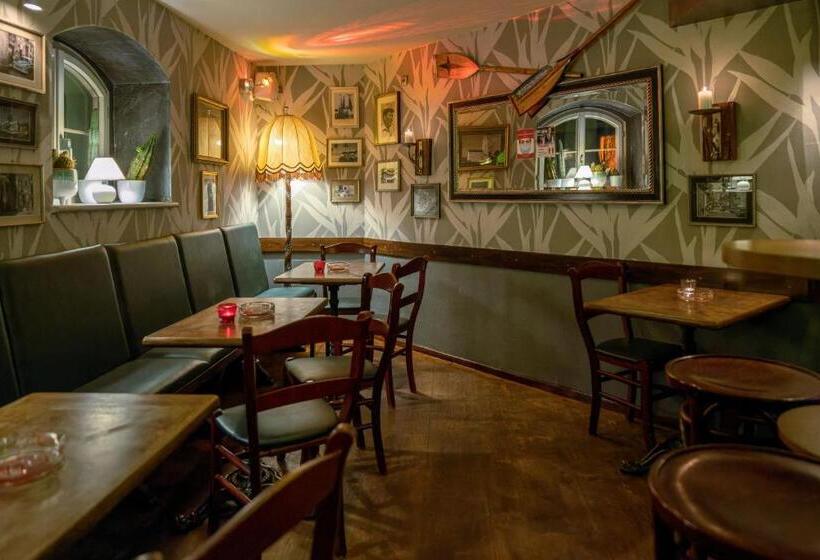 فندق Pension Havana Club