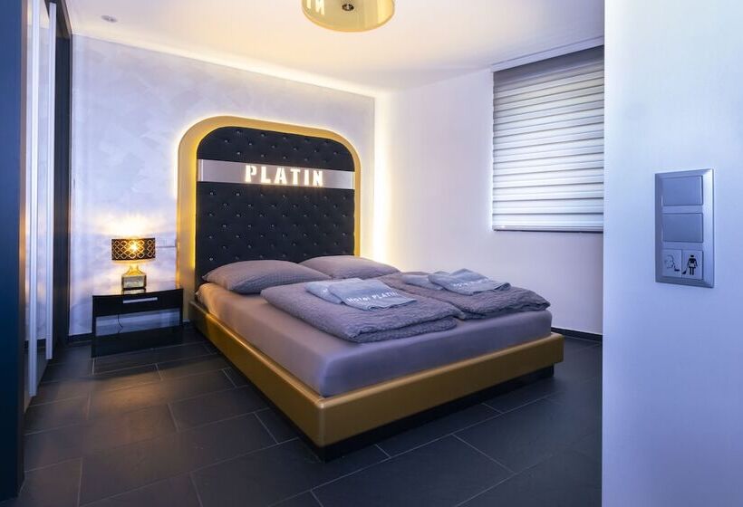 هتل Platin