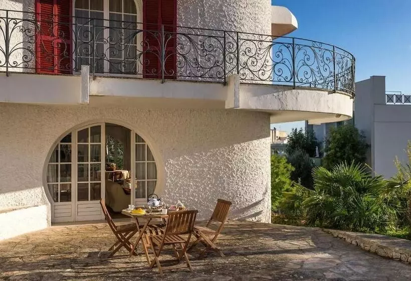 Hotelli Sosta A Levante
