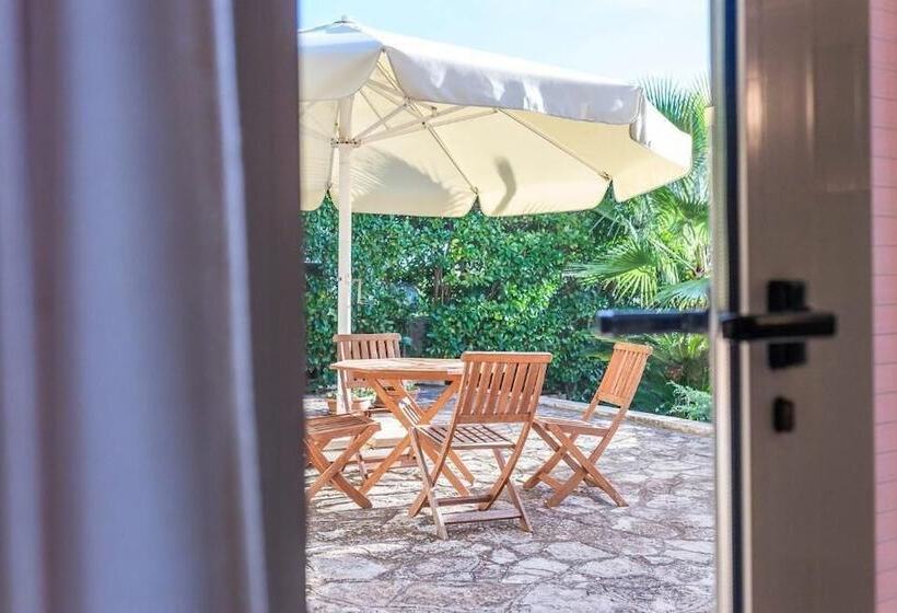 호텔 Sosta A Levante