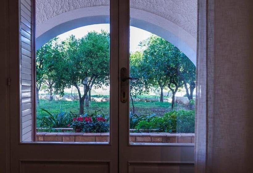 호텔 Sosta A Levante