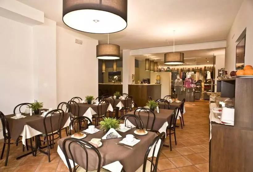 هتل Villa Santacroce