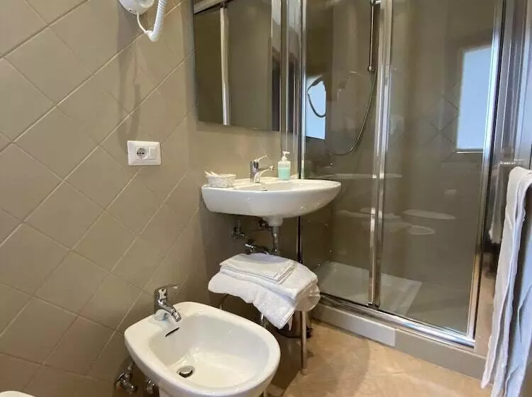 هتل Villa Santacroce