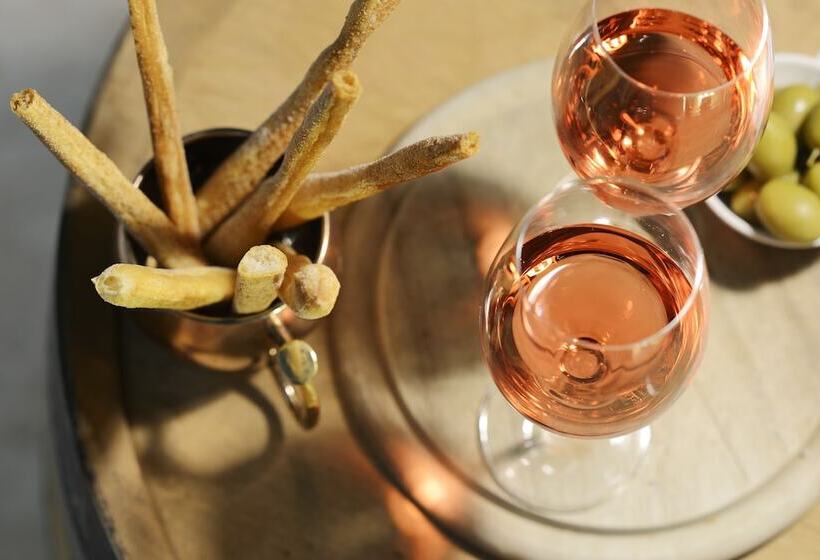 Relais Rossar Boutique Hotel Garda & Hills