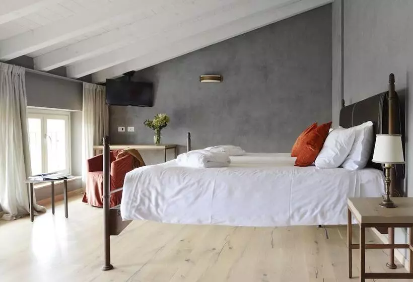 Relais Rossar Boutique Hotel Garda & Hills