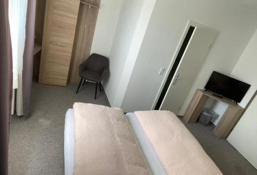 Sevda S Hotel Garni Weinforth