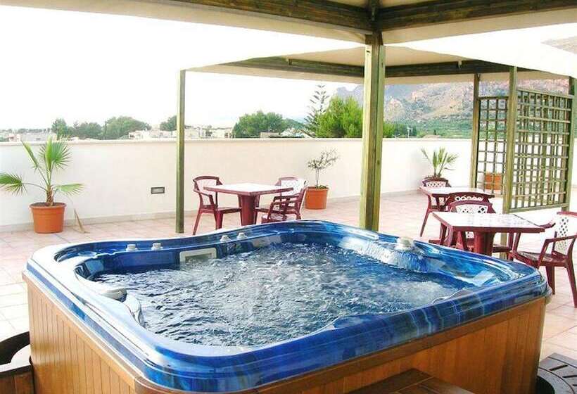 בית מלון כפרי Al Ritrovo Ristorante & Albergo