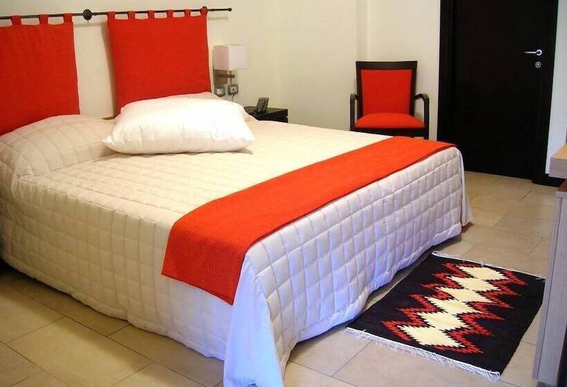 בית מלון כפרי Al Ritrovo Ristorante & Albergo