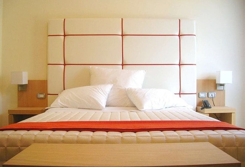 בית מלון כפרי Al Ritrovo Ristorante & Albergo