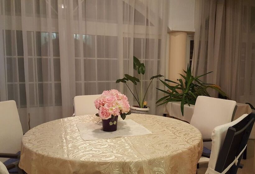 فندق Art Depandansa