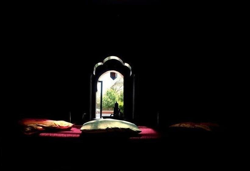 فندق Bassatine Skoura