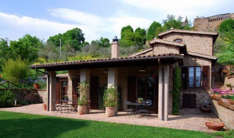 هتل B&b Casaselita