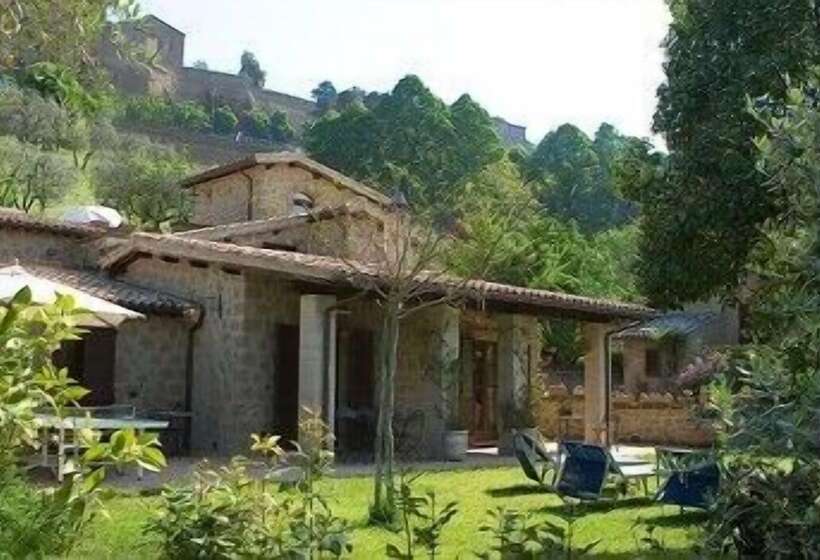 هتل B&b Casaselita