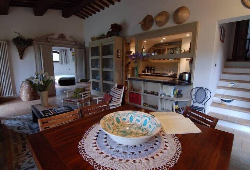 هتل B&b Casaselita