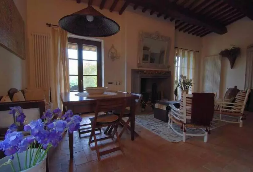 هتل B&b Casaselita
