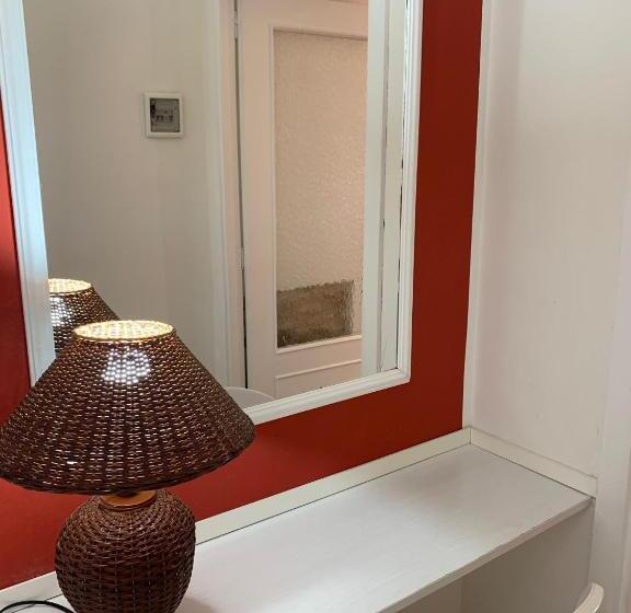 فندق B&b Villa Delle Rondini