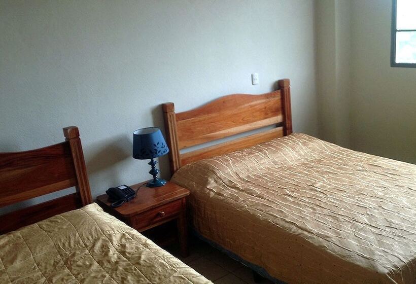 هتل Central Park Managua