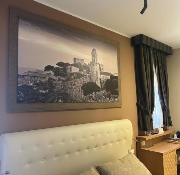 فندق C'era Una Volta