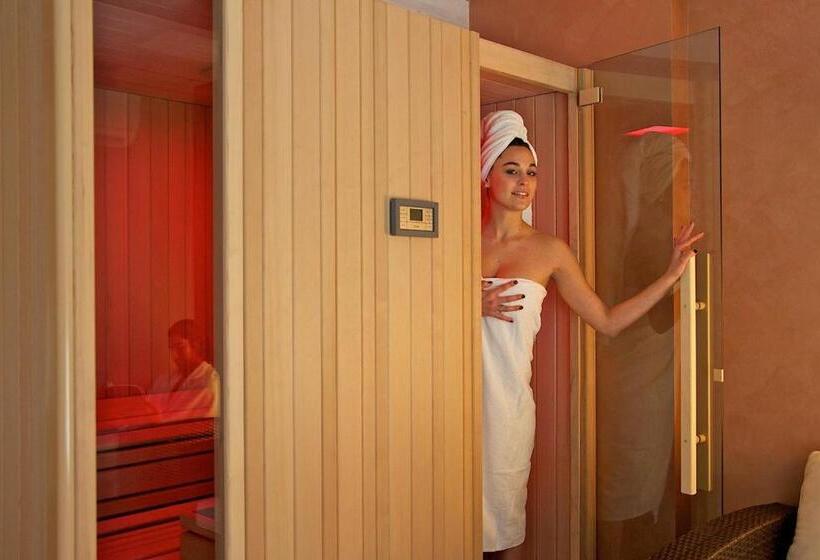 فندق C'era Una Volta