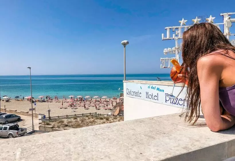 هتل I Colori Del Mare