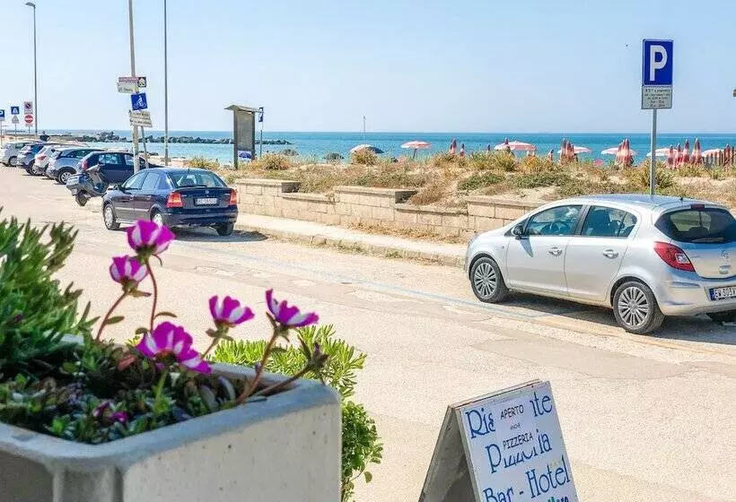 هتل I Colori Del Mare