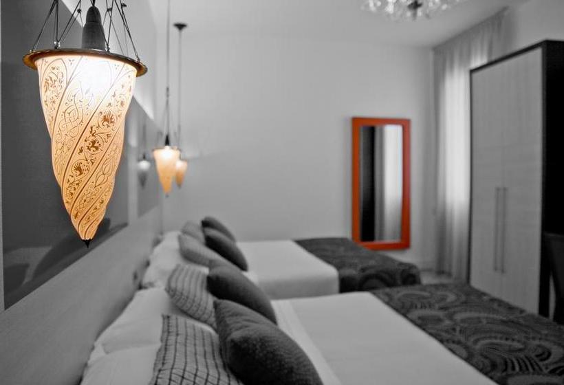 هتل Locanda De La Spada