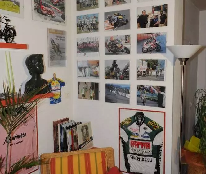 Hotelli Marinetta Bed & Breakfast