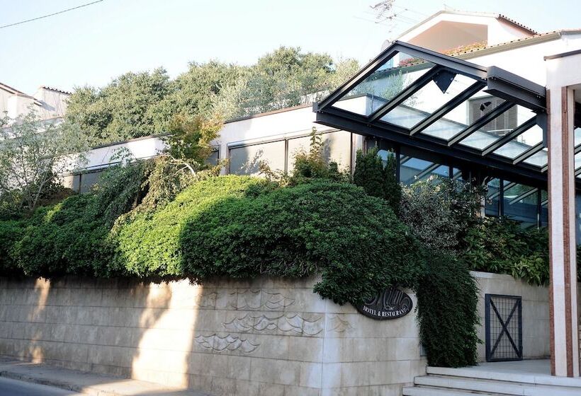 בית מלון כפרי Milan