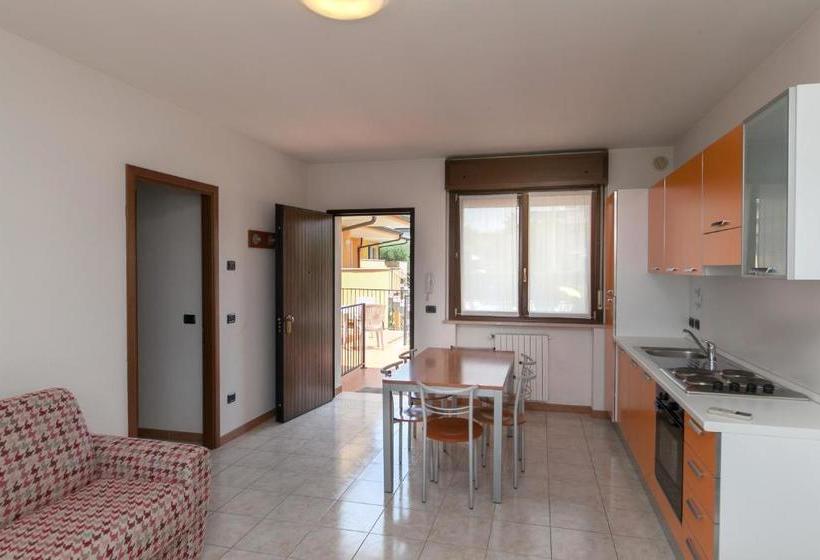 בית מלון כפרי Meridiana Residence