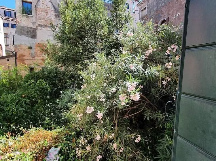 هتل Residenza Degli Angeli