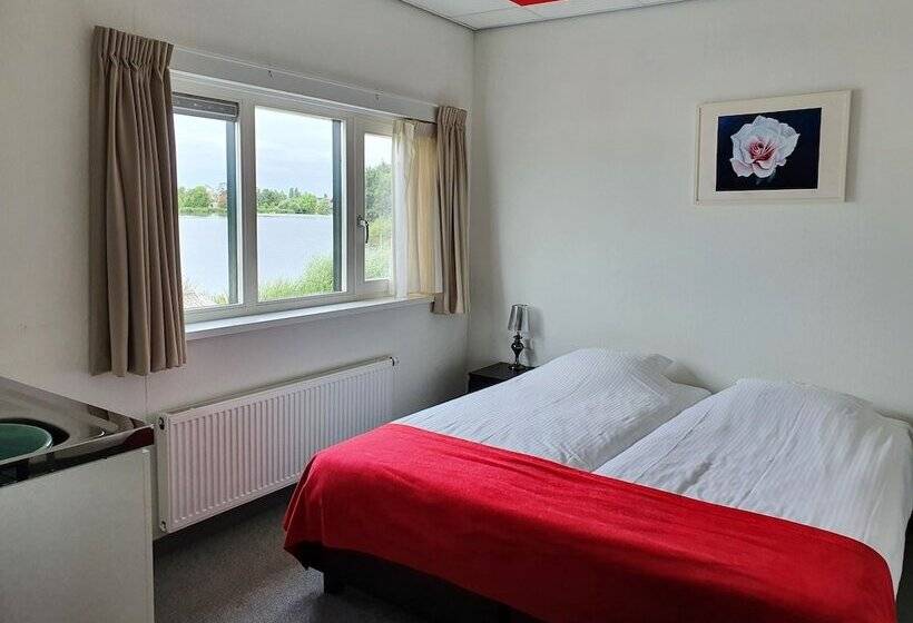 Отель Restaurant Lakeside