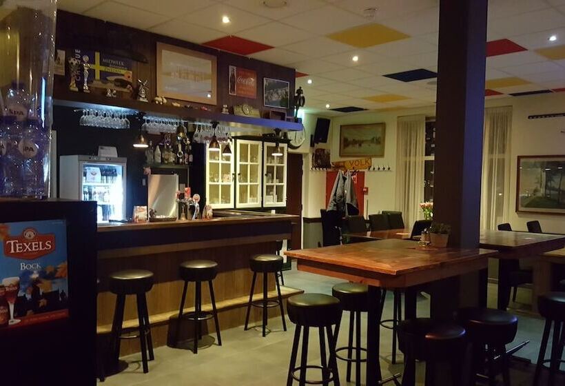 Отель Restaurant Lakeside