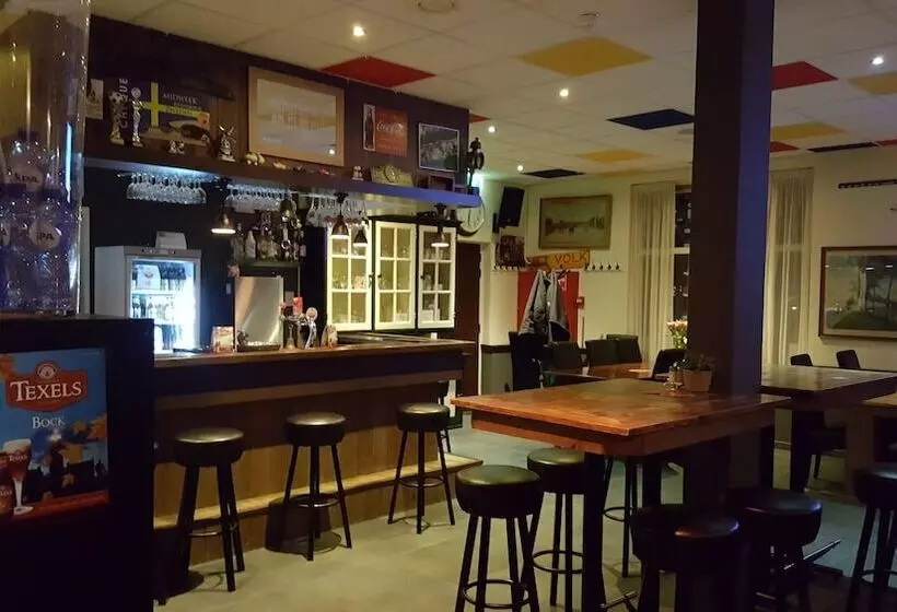 ホテル Restaurant Lakeside