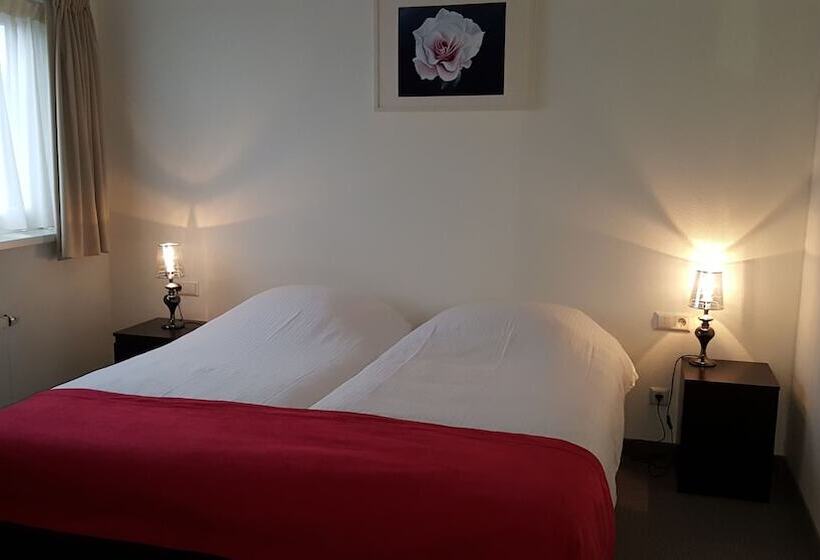 Отель Restaurant Lakeside