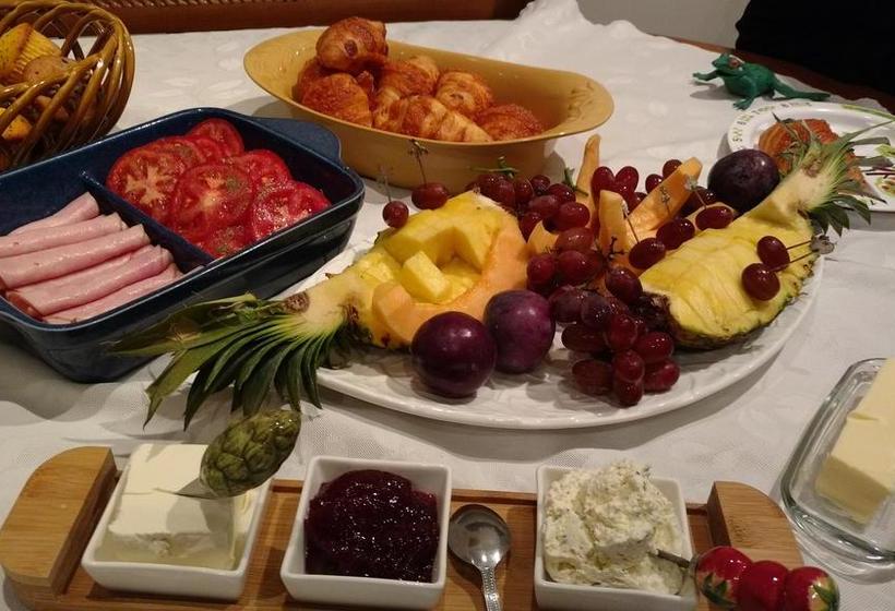 ホテル The Guest House At Eugenia Falls