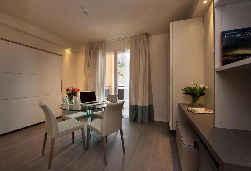 فندق Villa Del Poggio Prosecco Bike