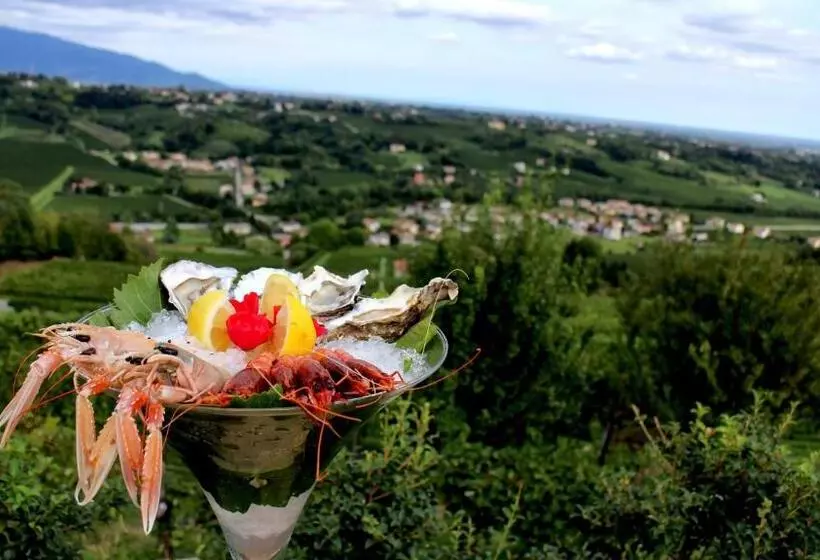 ホテル Villa Del Poggio Prosecco Bike