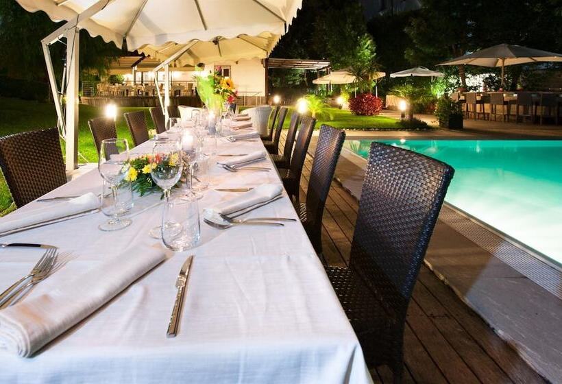 هتل Villa Maria Cristina