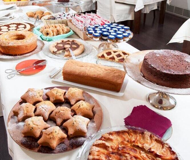 هتل Villa Maria Cristina