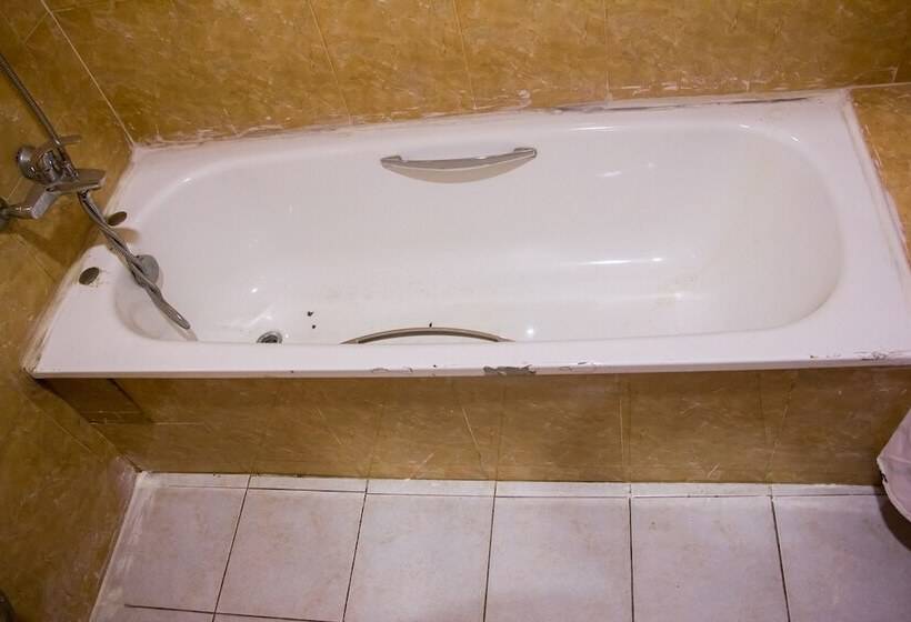 هتل Tivoli Residence & Bar