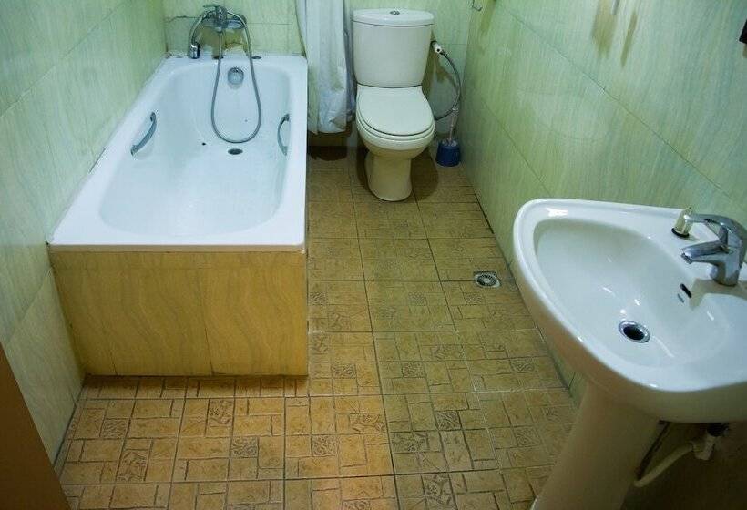 هتل Tivoli Residence & Bar