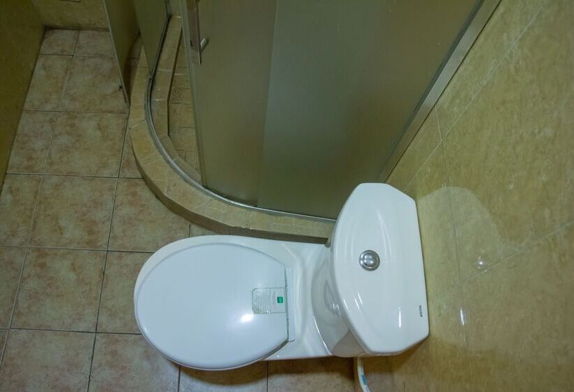 هتل Tivoli Residence & Bar