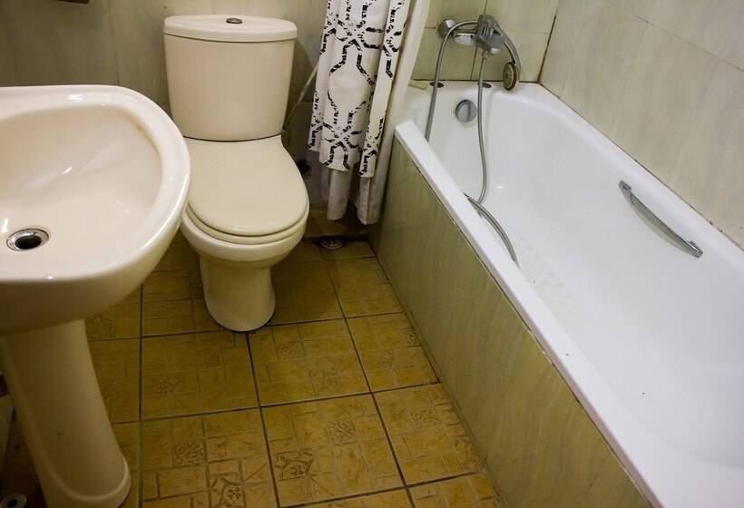 هتل Tivoli Residence & Bar